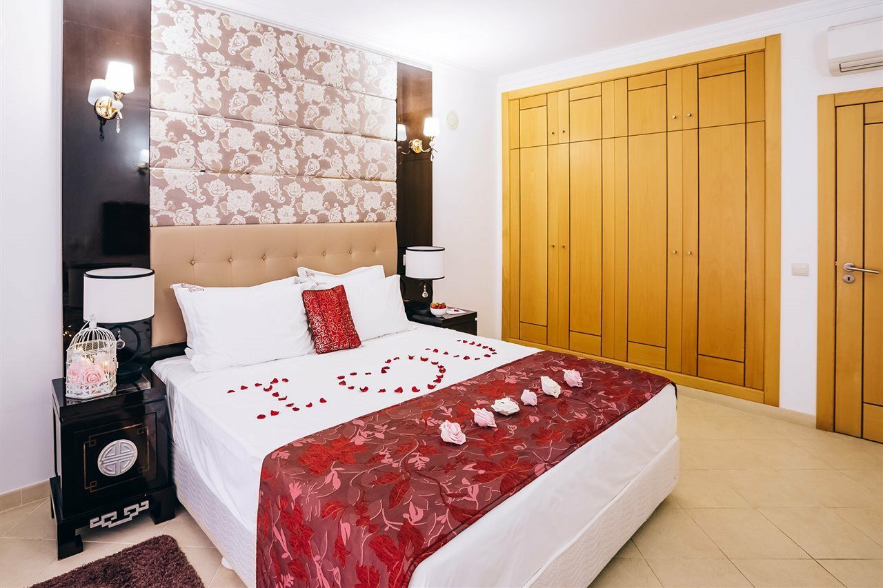 Grand Muthu Forte Do Vale Albufeira Ngoại thất bức ảnh A bedroom in a hotel